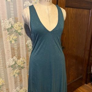 Babakul deep V casual tank dress size Medium NWT